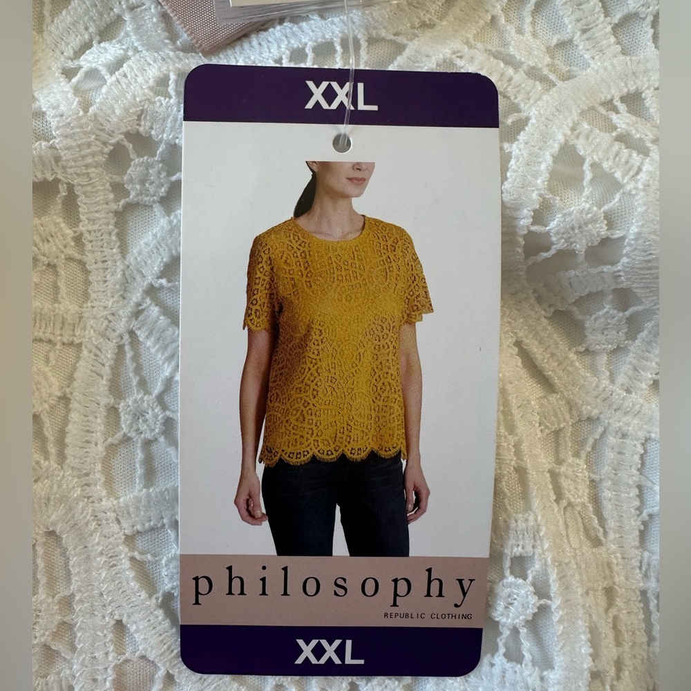 Lace Blouse with Built-In Camisole - NWT - Picture 4 of 4